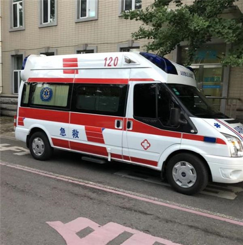 十月田镇选择我们的救护车出租,开启安心转院之旅