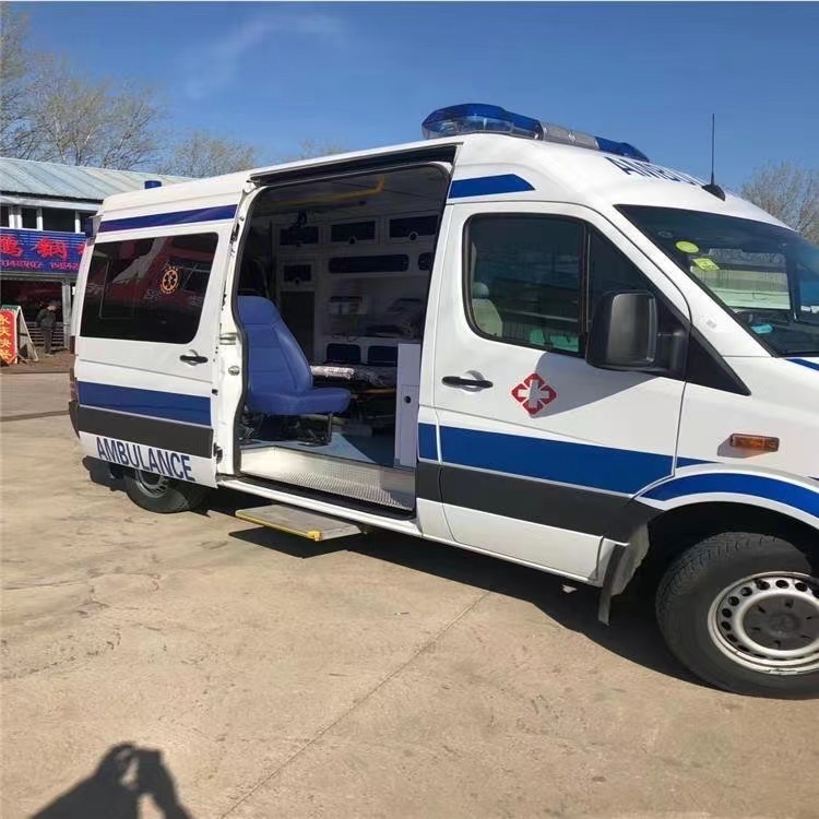 十月田镇私人长途救护车出租转院回家